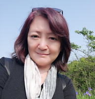 李佩華 李佩華